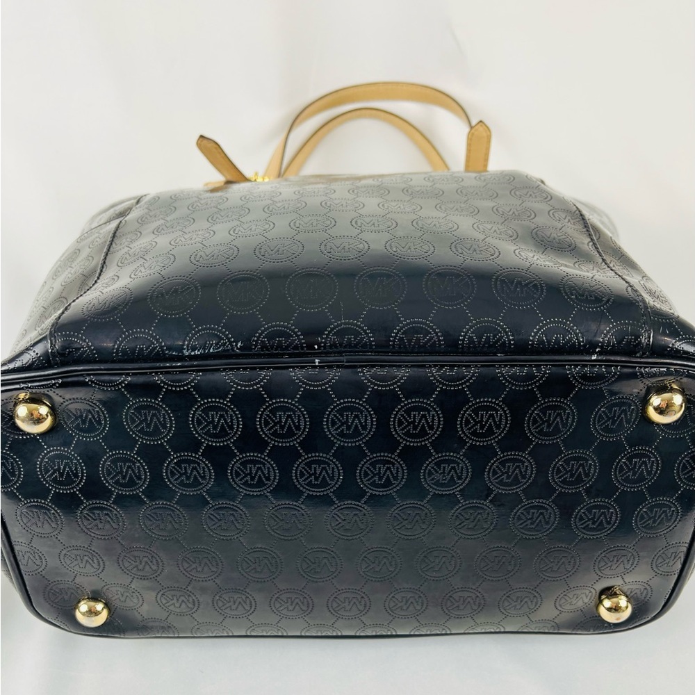Michael Kors Jet Set Tote Black Patent Leather MK Logo Large Dust Bag Included - Picture 9 of 16